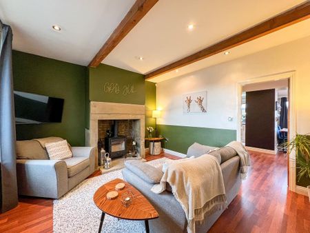 3 bedroom detached house to rent - Photo 4