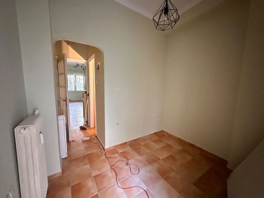 Studio/Γκαρσονιέρα για ενοικίαση Κέντρο (Καλλιθέα) - Photo 1