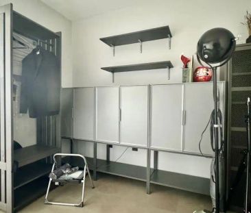 Toronto Furnished Loft for Rent – Stylish 2 Bed, 2 Bath with High C... - Photo 3