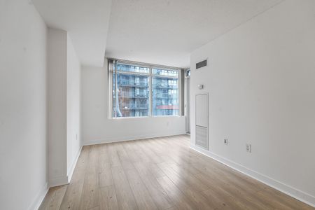 For Lease - 25 Telegram Mews Unit# 1505, Toronto, Ontario - Photo 5
