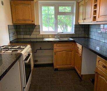 2 bedroom bungalow to rent - Photo 2