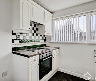 2 bedroom maisonette to rent - Photo 1