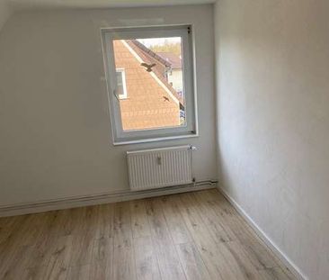 Schöne renovierte 3,0 Zimmer Wohnung - Foto 1