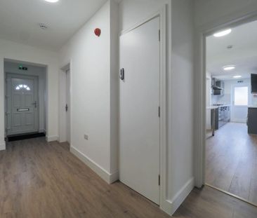 1 bedroom in a house share to rent - Photo 6