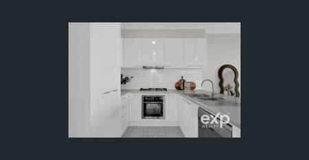 Modern 3-Bedroom Home in a Convenient Gilles Plains Location - Photo 3