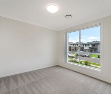 A Perfect Blend of Comfort and Modern Design! - Photo 4