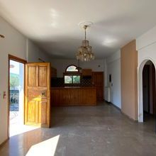 Μονοκατοικία για ενοικίαση - Βέλο, - Photo 1