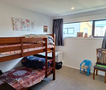 6 Aston Crescent, Trentham - Photo 5