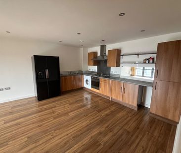 2 Bed Flat, The Reach, L3 - Photo 4