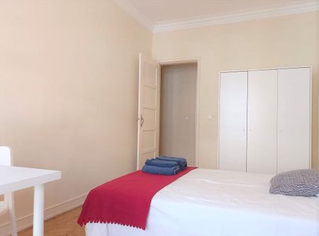 Rua de Arroios, Lisbon, Lisbon 1150-053 - Photo 2