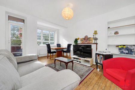 3 bedroom flat to rent - Photo 4