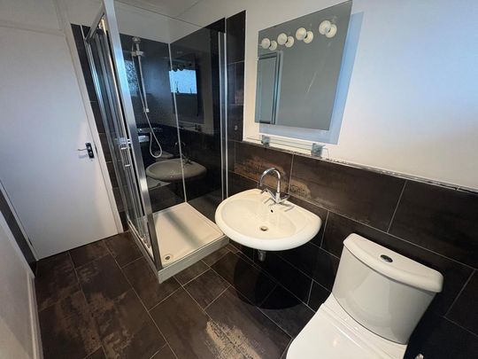 1 bedroom house of multiple occupation to rent - Photo 1