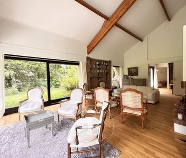 Tout savoir sur cette maison dans le quartier Beaumont, à Croix - Photo 3