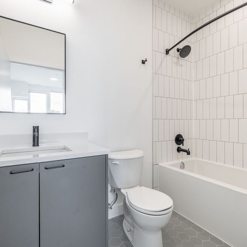 The Monterey - Photo 1