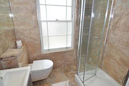 Queens Road, Teddington, TW11 - Photo 4