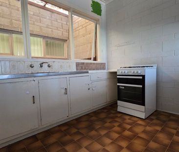 Spacious & Modern Home in Peaceful Location - Photo 5