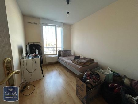 Location Appartement 3 pièces 62m² ST MARTIN D HERES 38400 - Photo 2