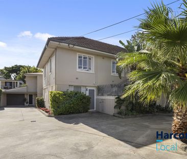 Tidy. Handy. Ready - Photo 4