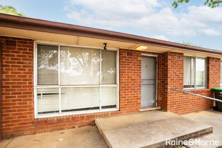 3/38 Raye Street, Tolland, NSW 2650 - Photo 2