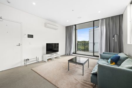 11026/11 Bennelong Pkwy, Wentworth Point NSW 2127 - Apartment For Rent | Domain - Photo 2