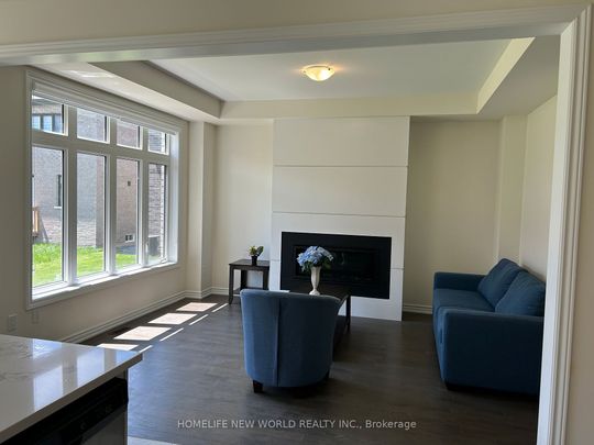 For Lease - 21 Garrett Styles Drive, Georgina, Ontario - Photo 1