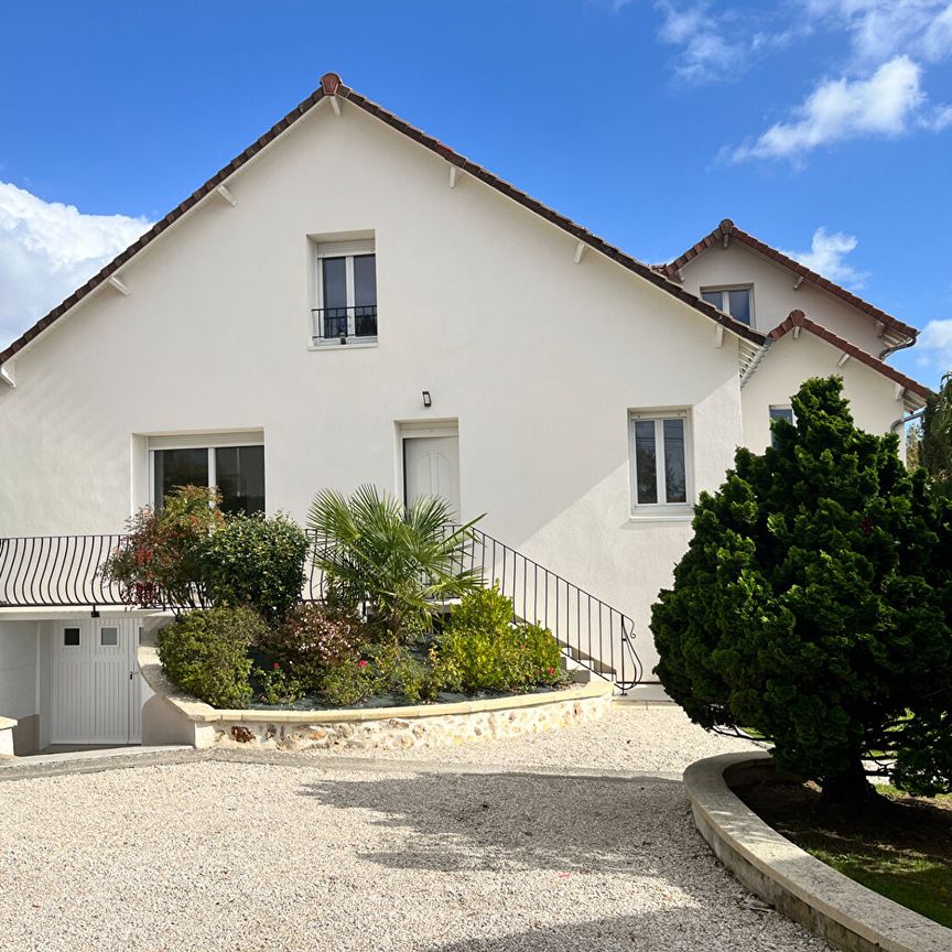 Location appartement 4 pièces, 63.80m², Dourdan - Photo 1