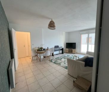 LUMINEUX T2 EN RESIDENCE SECURISEE AVEC BALCON ET PARKING - Photo 1