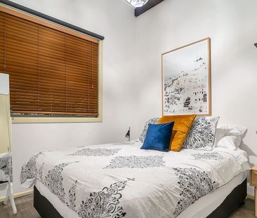 Cool Inner City Living - Photo 6
