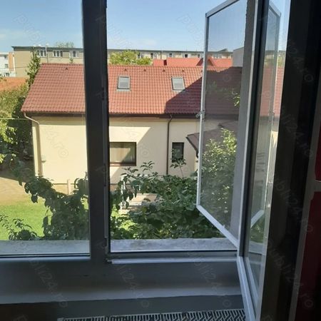 STOOOP! Palas MAL- garsonira 25 mp. -mobilata - Fotografie 4