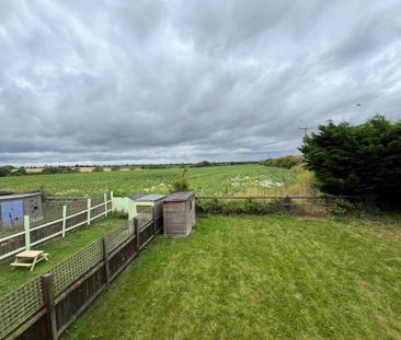 Ashwell Road, Steeple Morden - Photo 1