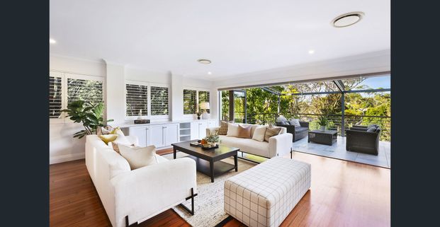 Private Stunning Light and Spacious Character Home - Photo 1