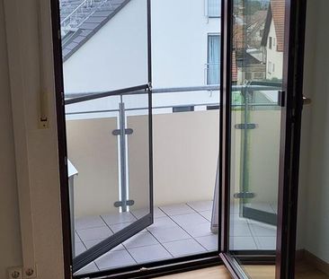 Gemütliche 3-Zimmer Wohnung am Flughafen Stuttgart mit EBK - Photo 1