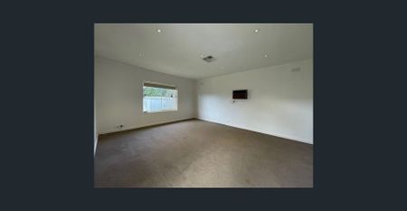 Welcome to 5 Springside Drive – Your Ideal Family Home in Grovedale - Photo 5