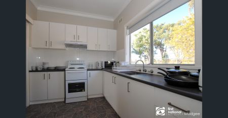 FULLY FURNISHED APARTMENT - Photo 5