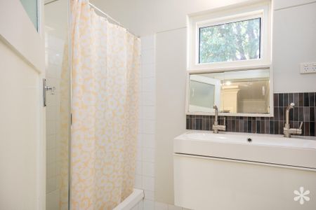 247B Grand Promenade - Photo 4