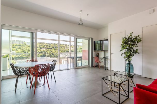 Appartement meublé dans la Tour Ycone - Photo 1