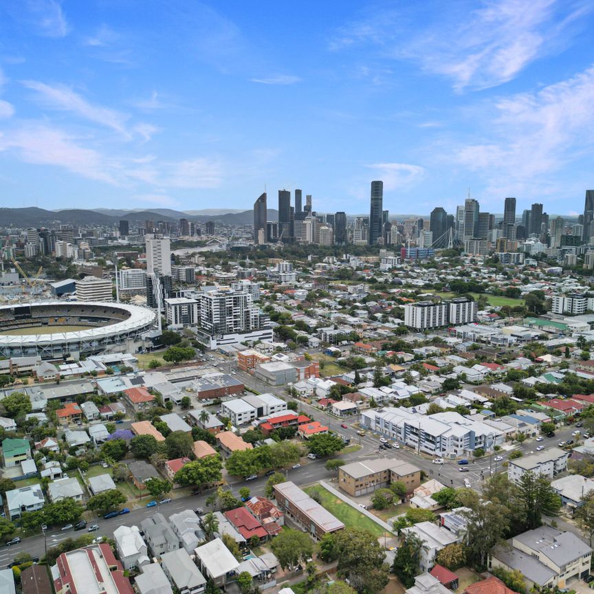 2/481 Vulture St E, East Brisbane - Photo 1