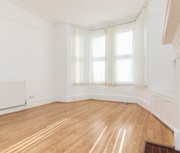3 Bed Maisonette, Astrop Terrace, W6 - Photo 6