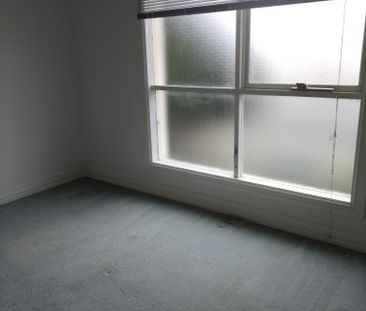 Williamstown North - Photo 2