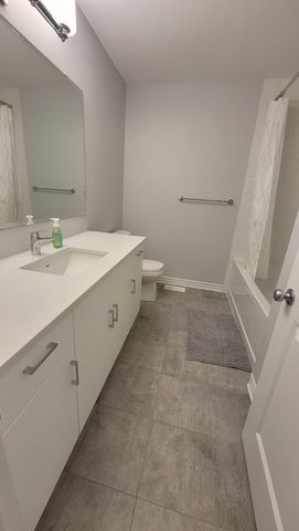 For Lease - 699 Taliesin Crescent, Stittsville - Munster - Richmond, Ontario - Photo 3