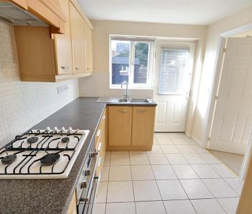 4 bedroom townhouse to rent - Photo 4