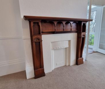 3 bedroom flat to rent - Photo 2