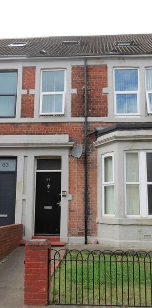 6 bedroom maisonette to rent - Photo 1