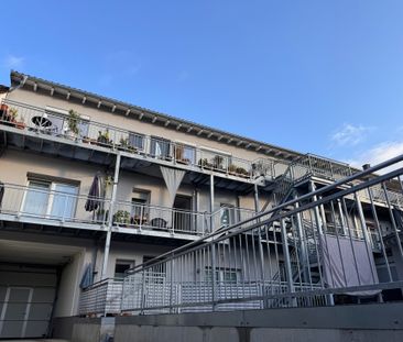 Moderne 3 Zimmer Wohnung in Ober-Ingelheim mit hochwertigen Einbauk... - Photo 1