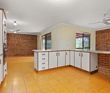 10 Myrtle Court, Kin Kora - Photo 3