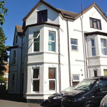 1 bed flat to rent in Florence Road, Bournemouth, BH5 - Photo 3