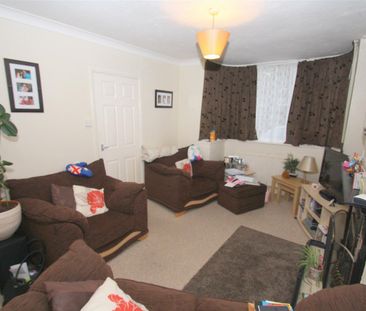 Maidstone Road, Rainham, Kent - Photo 3