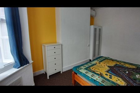 1 Bed Flat, Queensland Avenue, CV5 - Photo 4