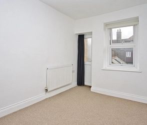 98 High Street, Deal, CT14 6EE, Kent - Photo 3