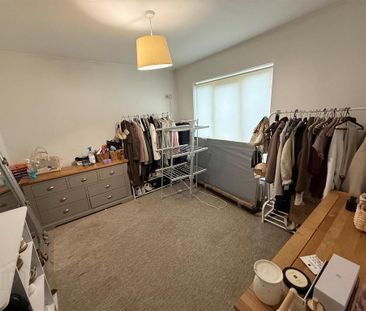 41 Coopers Mill Avenue, Dundonald, Belfast, BT16 1WR - Photo 3